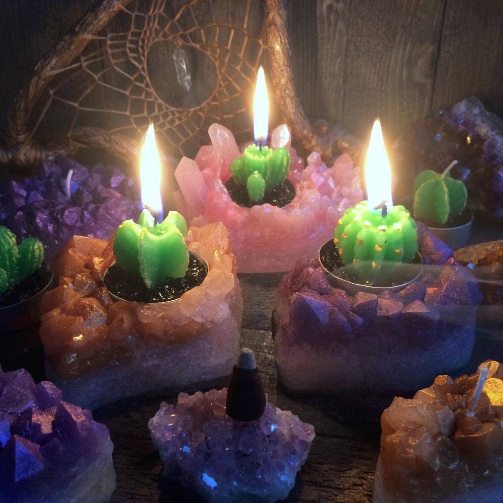 Aura Quartz Crystal Candle
