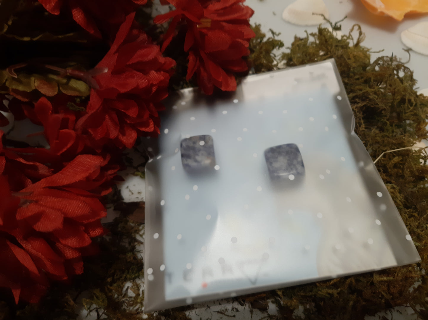 Stone, Dice, stone dice, gift, giftset, pairs, canada, gifts, gift shop, natural stone, natural stone dice, sodalite, sodalite dice