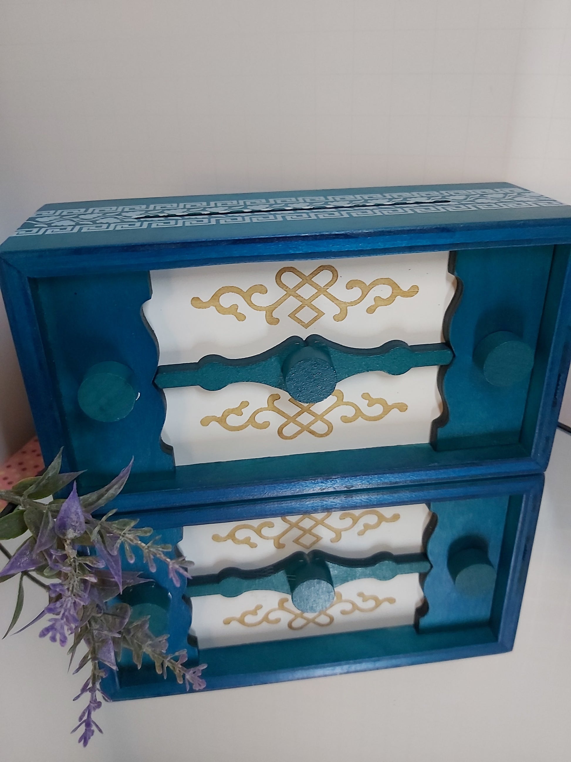 Puzzle Box, pandoras box, pandora, pandorasbox, blue, puzzle, puzzles for adults, puzzles for alzheimers, brain puzzle, piggy bank, unique piggy bank, multipurpose, gift, unique gift, unique gifts, uniquegifts, fun, kids, teens , for him, for her, stim, Canada, Canadian, giftshop, gifts, gift,  gift box 