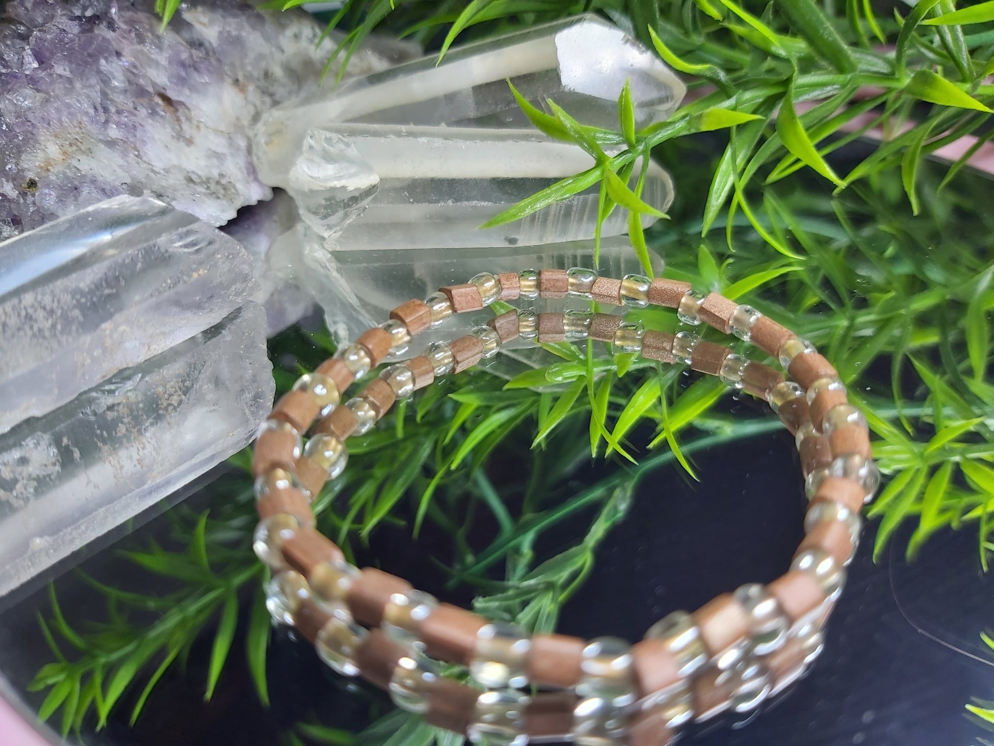 Bracelet, bead, bracelet, gifts, gift, shop, unique, handmade, hand, made, giftshop, Thunder Bay, thunderbay, Ontario, spirituality, spiritual, gift set, brown, wood, seed, crystal 