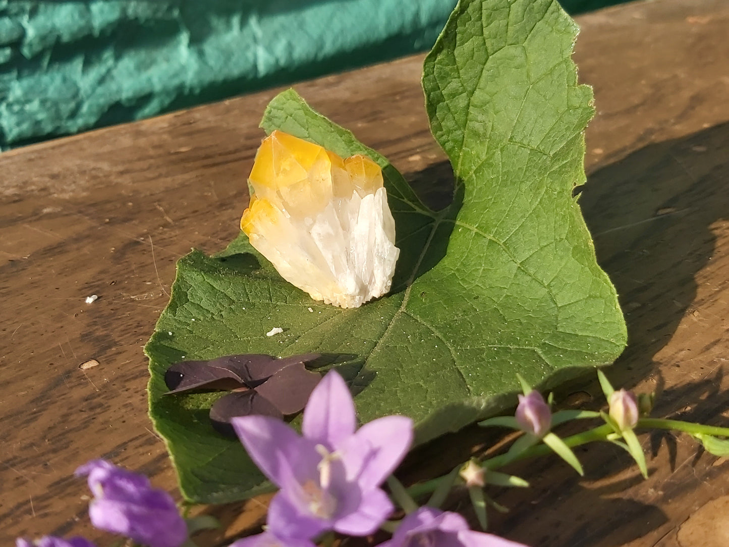 Yellow aura quartz crystal , giftshop  gifts , cluster, gemstone, semiprecious, Canadian, Canada, Ontario, gifts,  birthday, witch, for her, for him, for kids, for teens, quartz, yellow, titanium aura quartz, solar plexus chakra