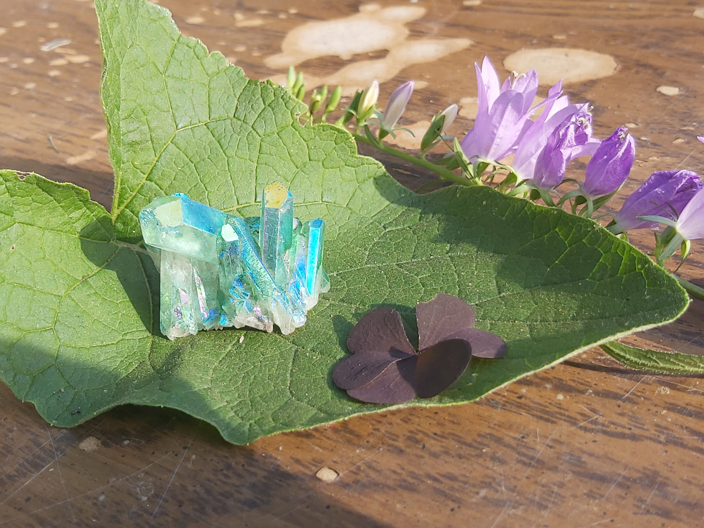 Blue aura quartz crystal , giftshop  gifts , cluster, gemstone, semiprecious, Canadian, Canada, Ontario, gifts,  birthday, witch, for her, for him, for kids, for teens, quartz, blue, titanium aura quartz, throat chakra