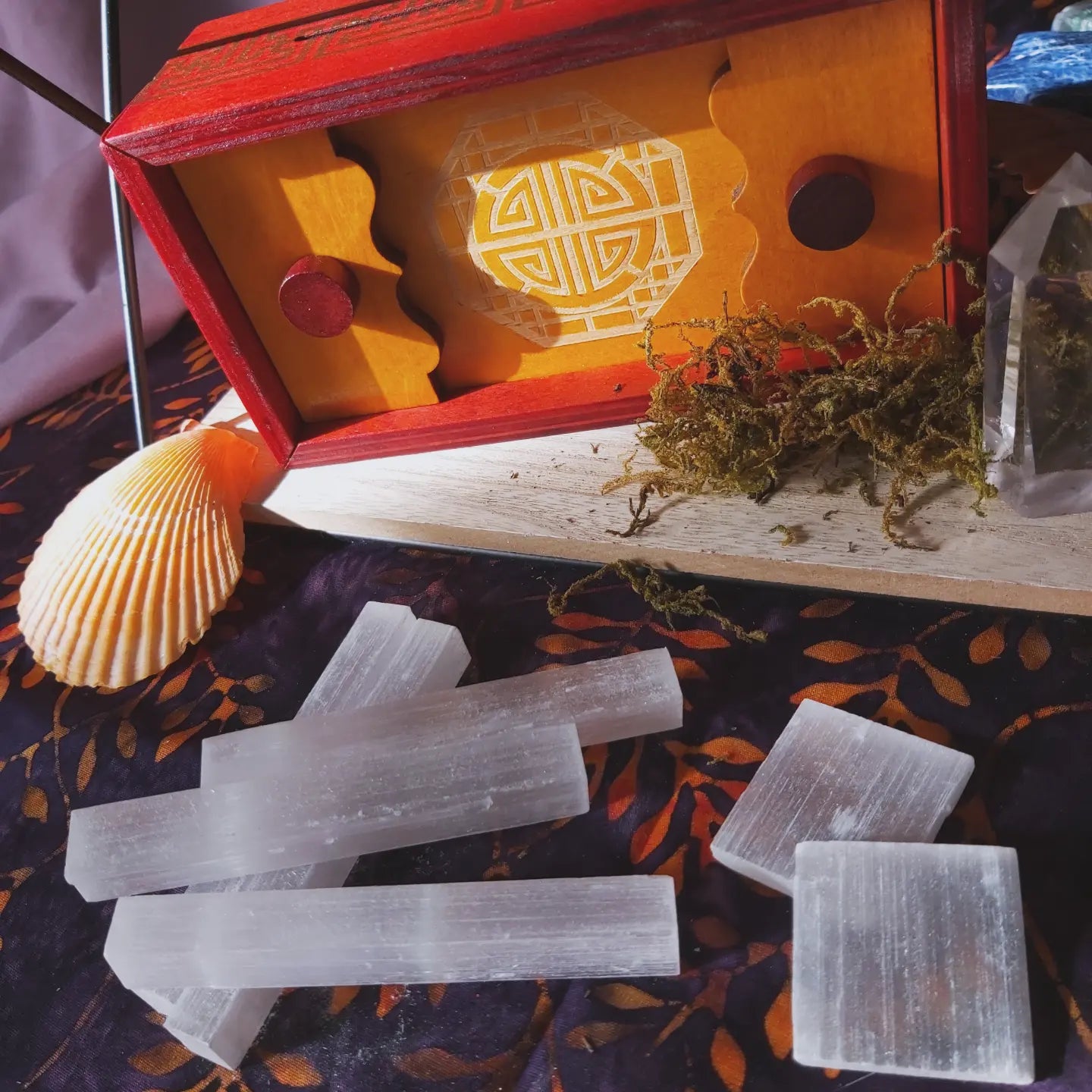 Puzzle, boxes, puzzle boxes, puzzlebox, wood, piggy bank, piggybank, storage, Novelty, gift, boxes, keepsake, hidden, keep sake, stash box, wooden, wooden puzzles, mental health, stimulation,  stim, box, Thunder bay, thunderbay, gift, giftshop, gifts for, her, him, them, friends, family, alzheimers, kids, teens, loved ones, unique