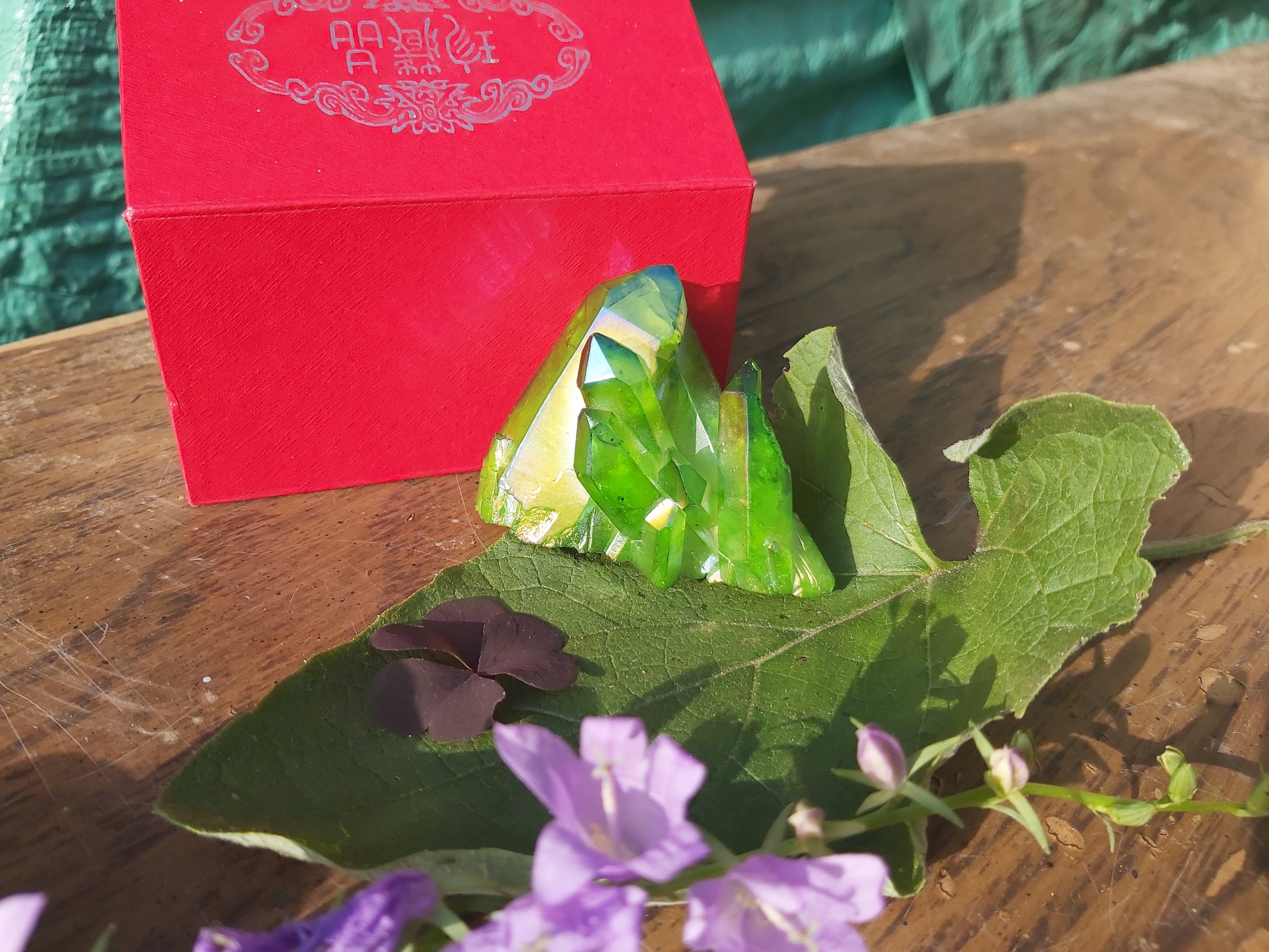 Green aura quartz crystal , giftshop  gifts , cluster, gemstone, semiprecious, Canadian, Canada, Ontario, gifts,  birthday, witch, for her, for him, for kids, for teens, quartz, yellow, titanium aura quartz, heart chakra